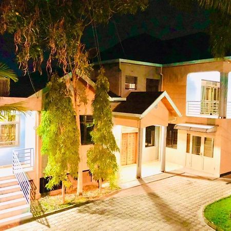 Kigali Airport Suites Екстериор снимка