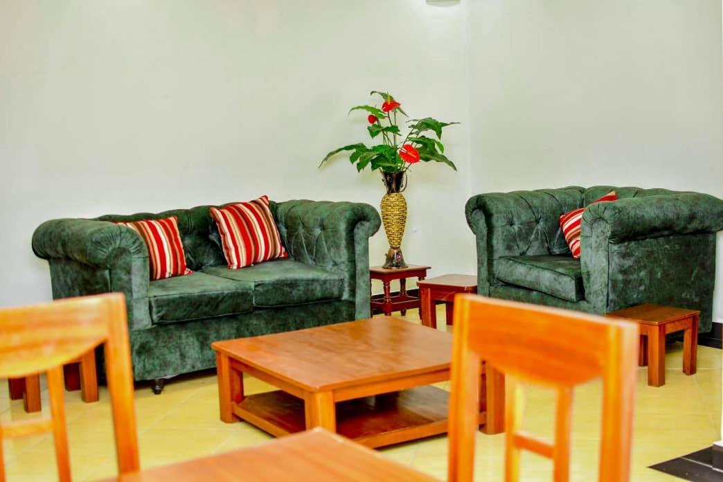 Kigali Airport Suites Екстериор снимка